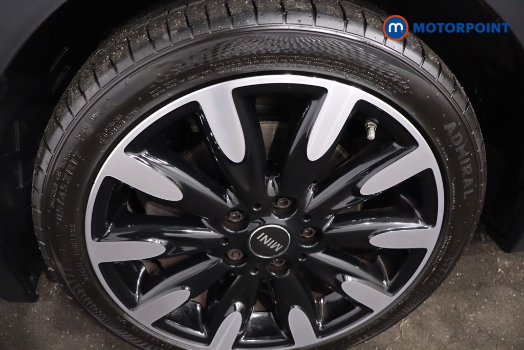 Mini Hatchback Cooper S Exclusive Automatic Petrol Hatchback - Stock Number (1605476) - 11th supplementary image