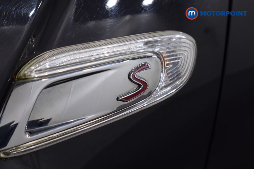 Mini Hatchback Cooper S Exclusive Automatic Petrol Hatchback - Stock Number (1605476) - 35th supplementary image