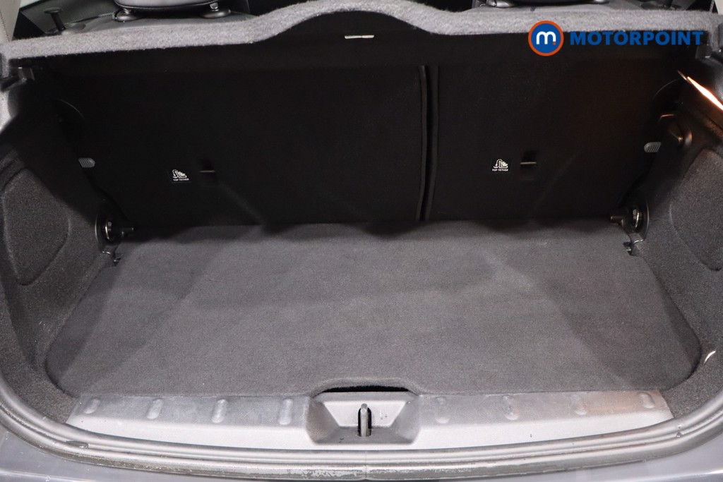 Mini Hatchback Cooper S Exclusive Automatic Petrol Hatchback - Stock Number (1605476) - 42nd supplementary image