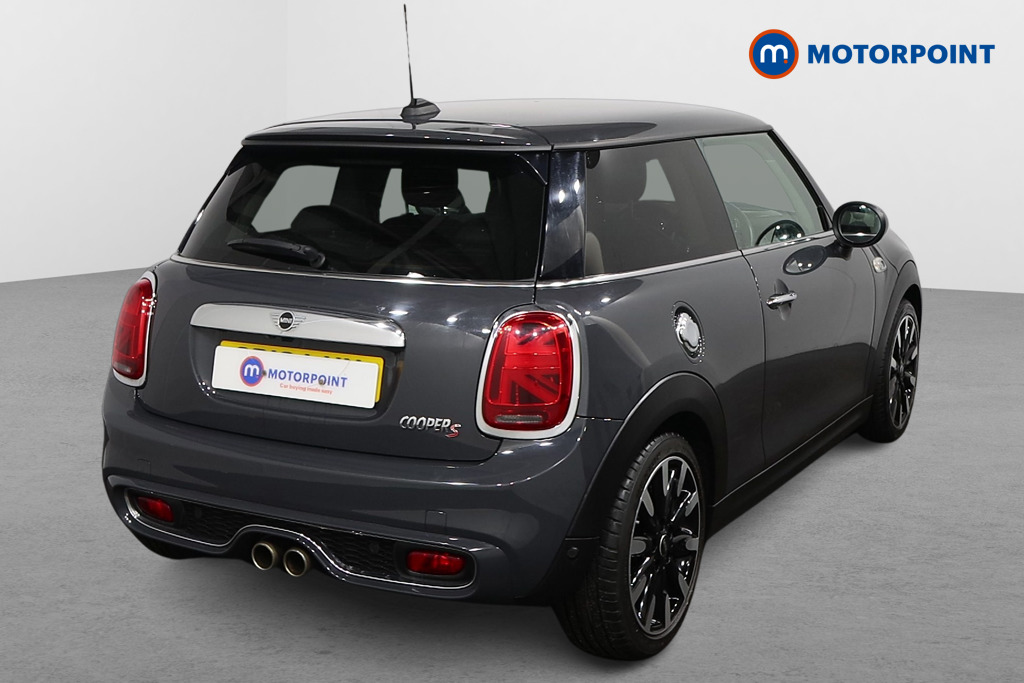 Mini Hatchback Cooper S Exclusive Automatic Petrol Hatchback - Stock Number (1605476) - Drivers side rear corner