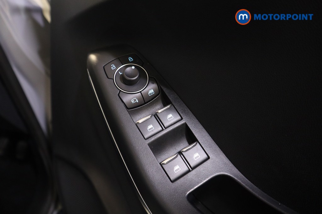 Ford Puma St-Line Vignale Manual Petrol SUV - Stock Number (1605672) - 12th supplementary image