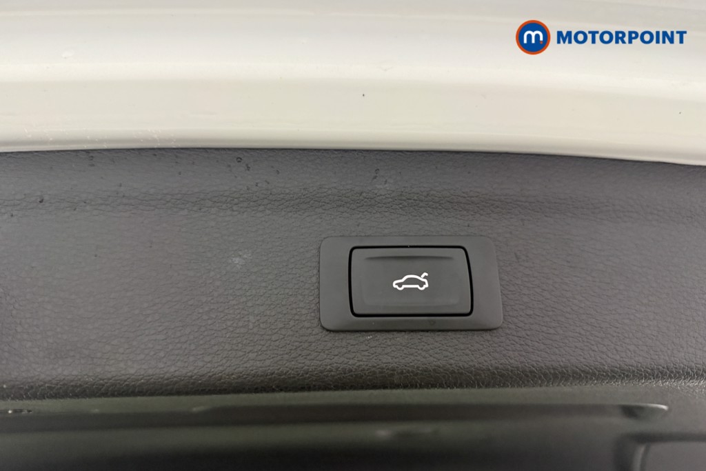 Audi Q3 S Line Automatic Petrol SUV - Stock Number (1605736) - 11th supplementary image