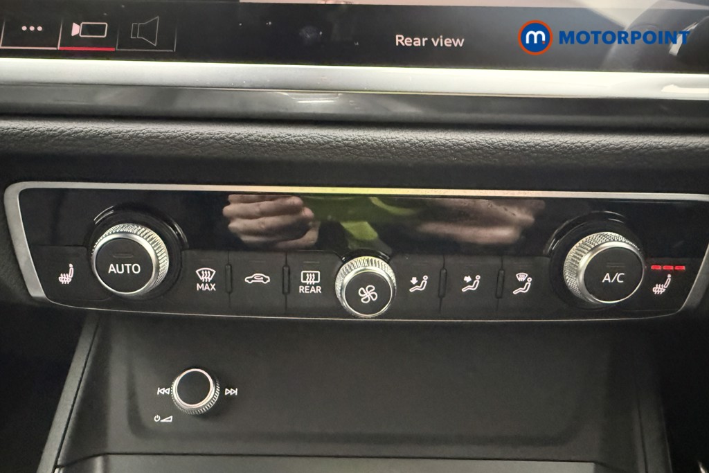 Audi Q3 S Line Automatic Petrol SUV - Stock Number (1605736) - 32nd supplementary image