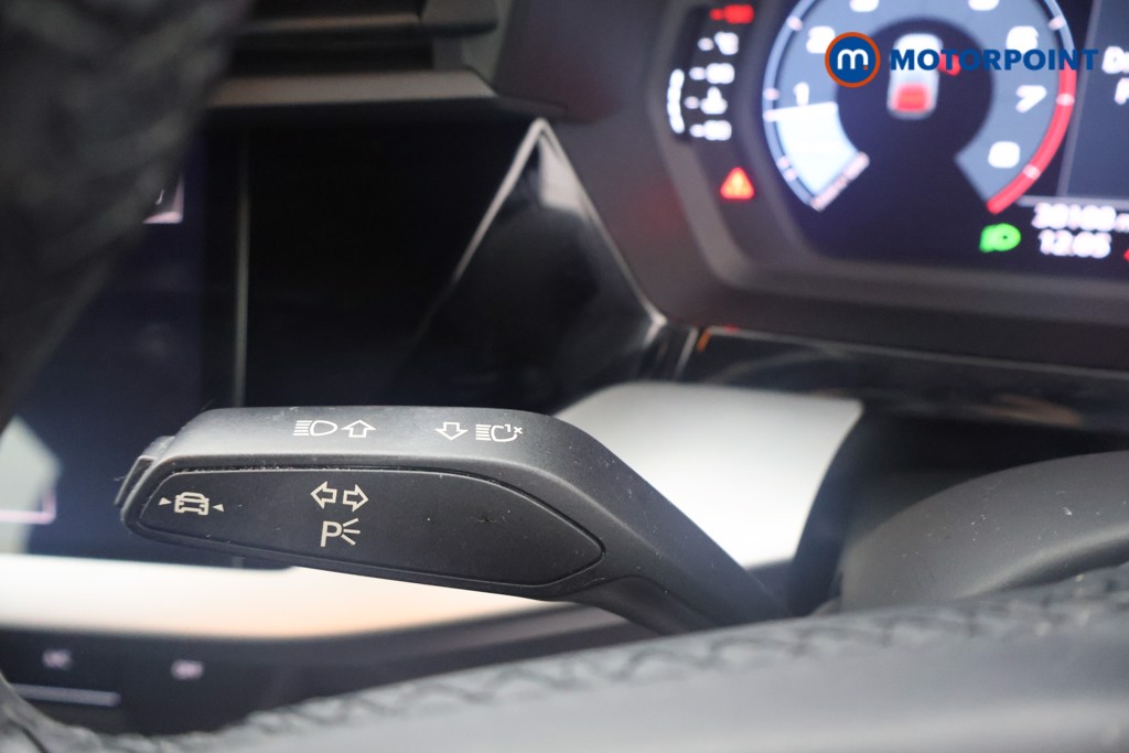 Audi A3 Technik Manual Petrol Hatchback - Stock Number (1605791) - 5th supplementary image