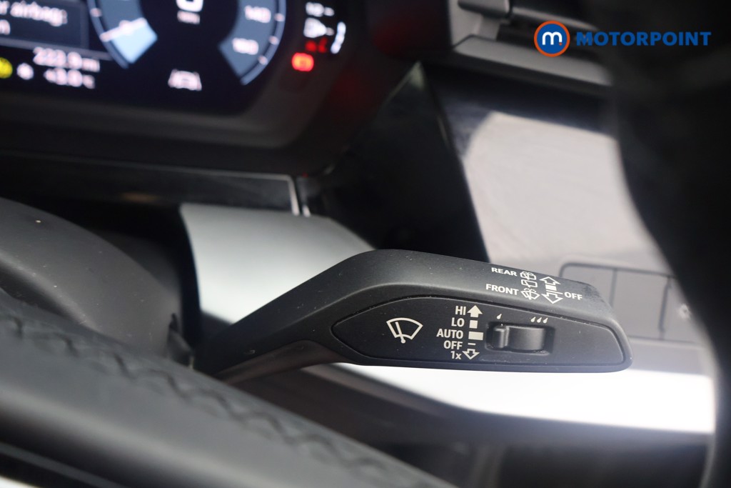 Audi A3 Technik Manual Petrol Hatchback - Stock Number (1605791) - 6th supplementary image