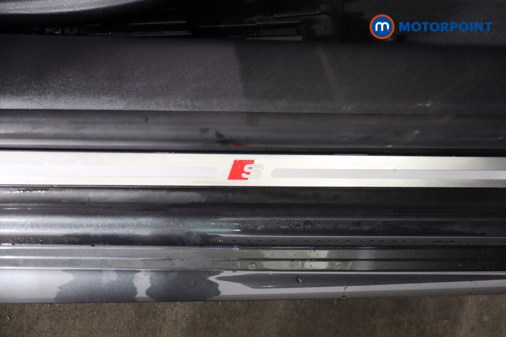 Audi TT Black Edition Automatic Petrol Coupe - Stock Number (1606017) - 20th supplementary image