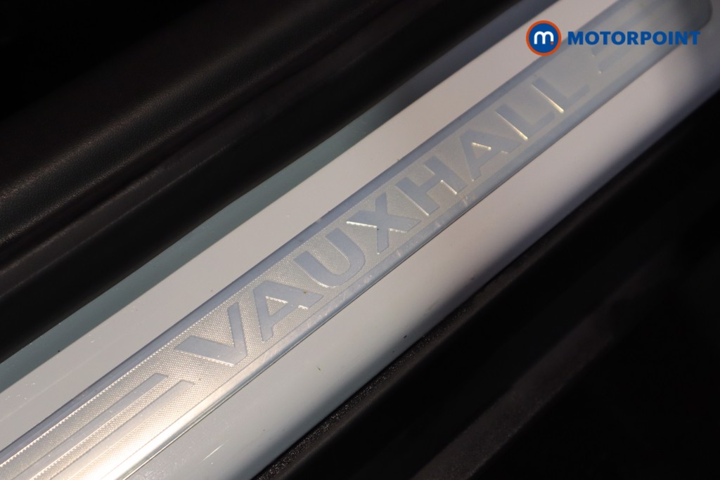 Vauxhall Crossland Ultimate Manual Petrol SUV - Stock Number (1606086) - 13th supplementary image