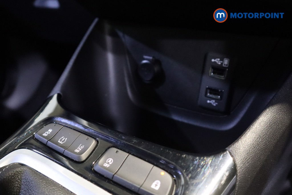 Vauxhall Crossland Ultimate Manual Petrol SUV - Stock Number (1606086) - 20th supplementary image