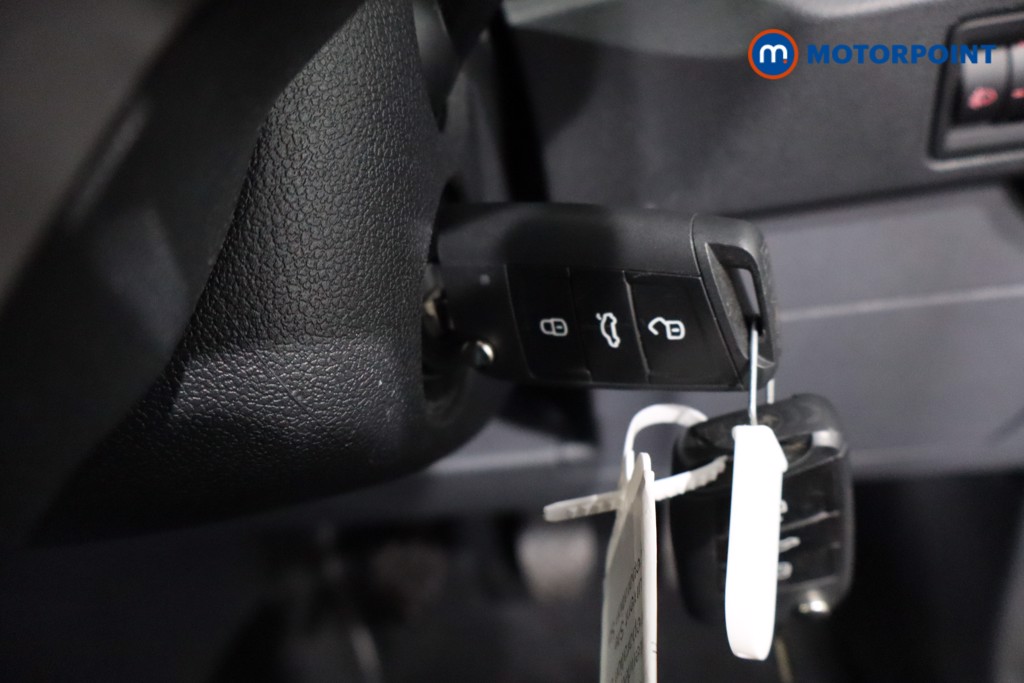 Volkswagen T-Cross SE Manual Petrol SUV - Stock Number (1606088) - 17th supplementary image