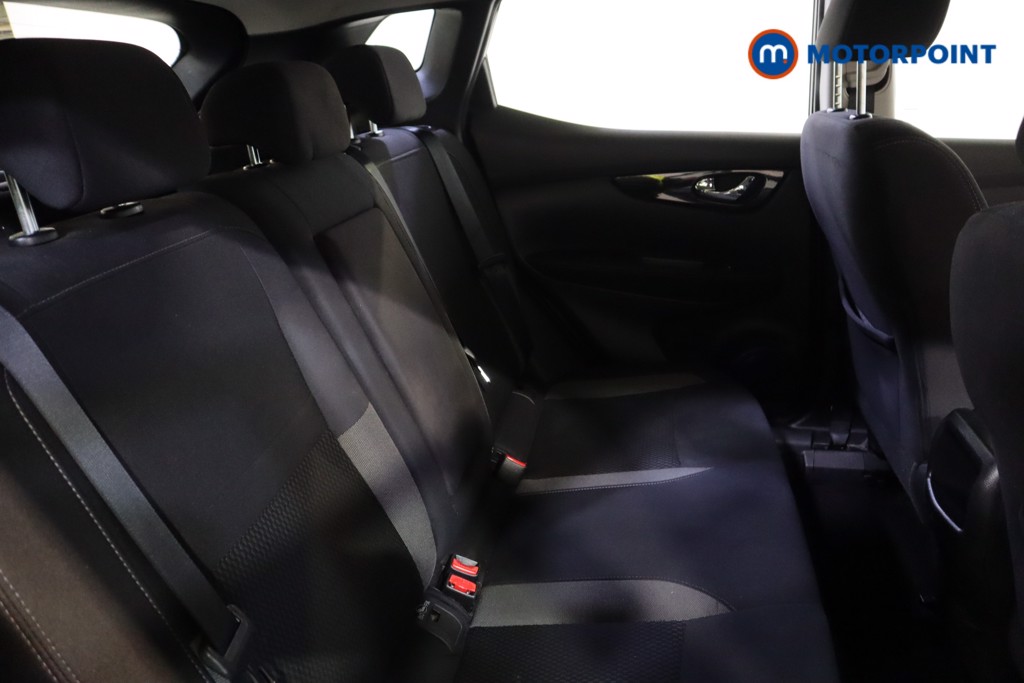Nissan Qashqai Acenta Premium Manual Petrol SUV - Stock Number (1606092) - 7th supplementary image