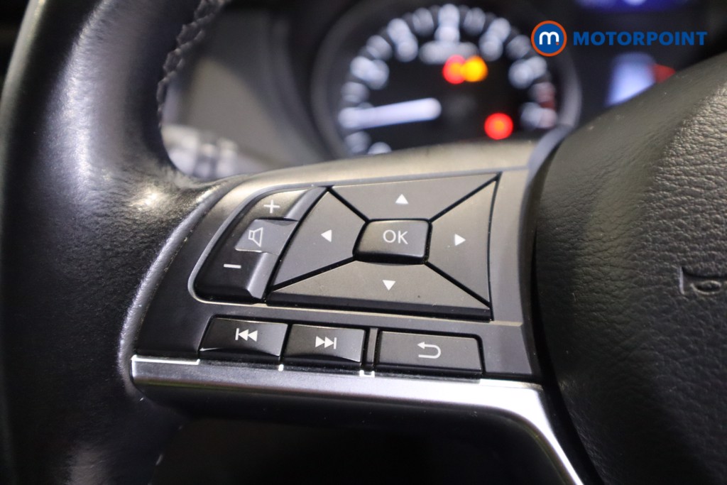 Nissan Qashqai Acenta Premium Manual Petrol SUV - Stock Number (1606092) - 14th supplementary image