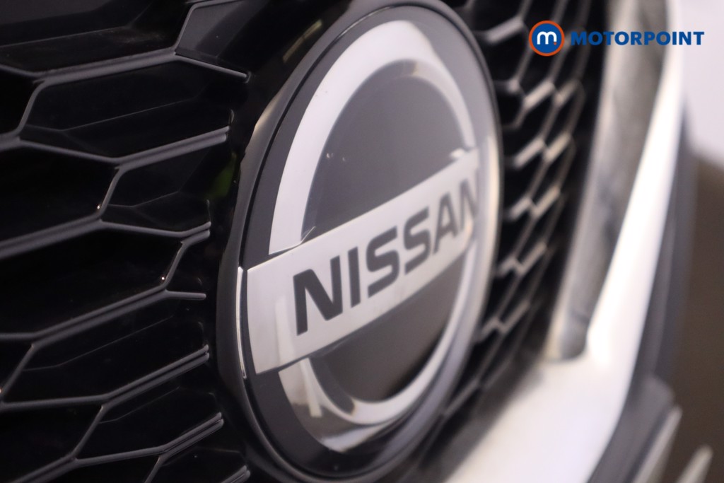 Nissan Qashqai Acenta Premium Manual Petrol SUV - Stock Number (1606092) - 24th supplementary image