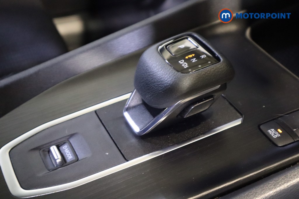 Nissan Qashqai Acenta Premium Automatic Petrol SUV - Stock Number (1606258) - 5th supplementary image