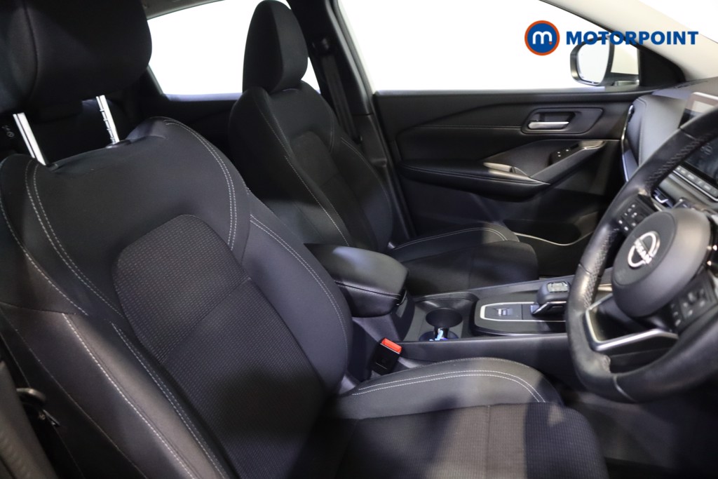Nissan Qashqai Acenta Premium Automatic Petrol SUV - Stock Number (1606258) - 6th supplementary image