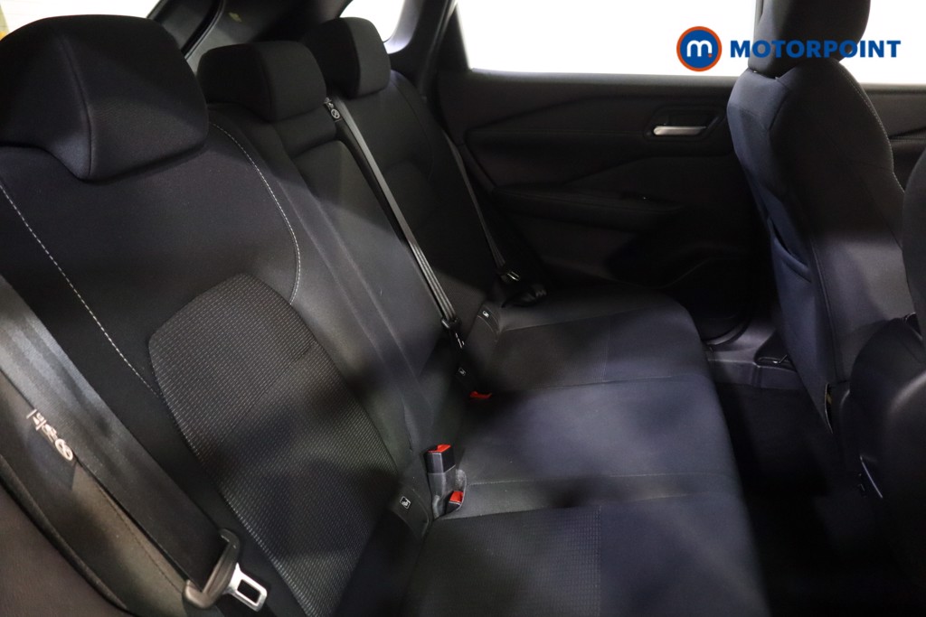Nissan Qashqai Acenta Premium Automatic Petrol SUV - Stock Number (1606258) - 7th supplementary image