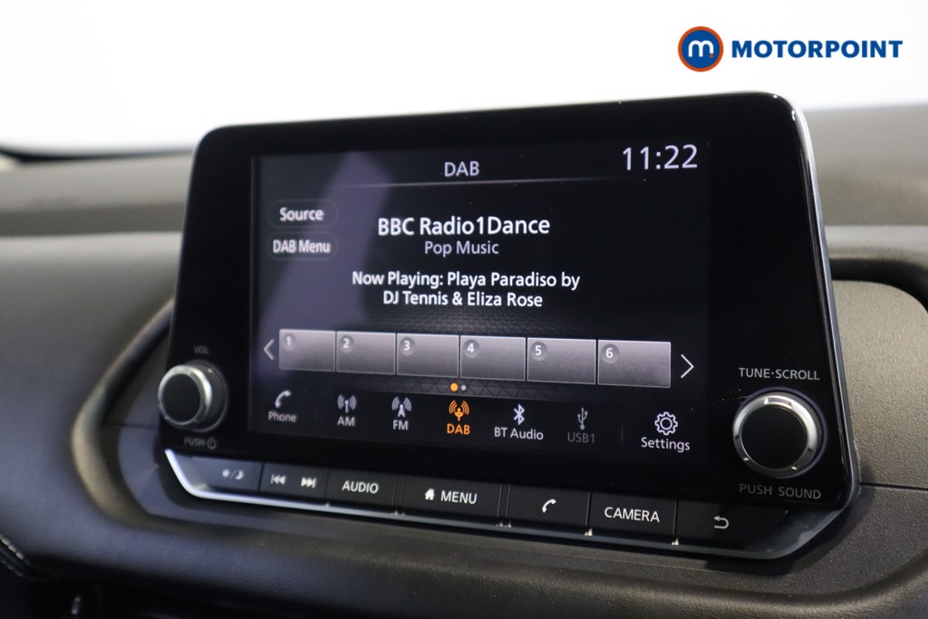 Nissan Qashqai Acenta Premium Automatic Petrol SUV - Stock Number (1606258) - 17th supplementary image