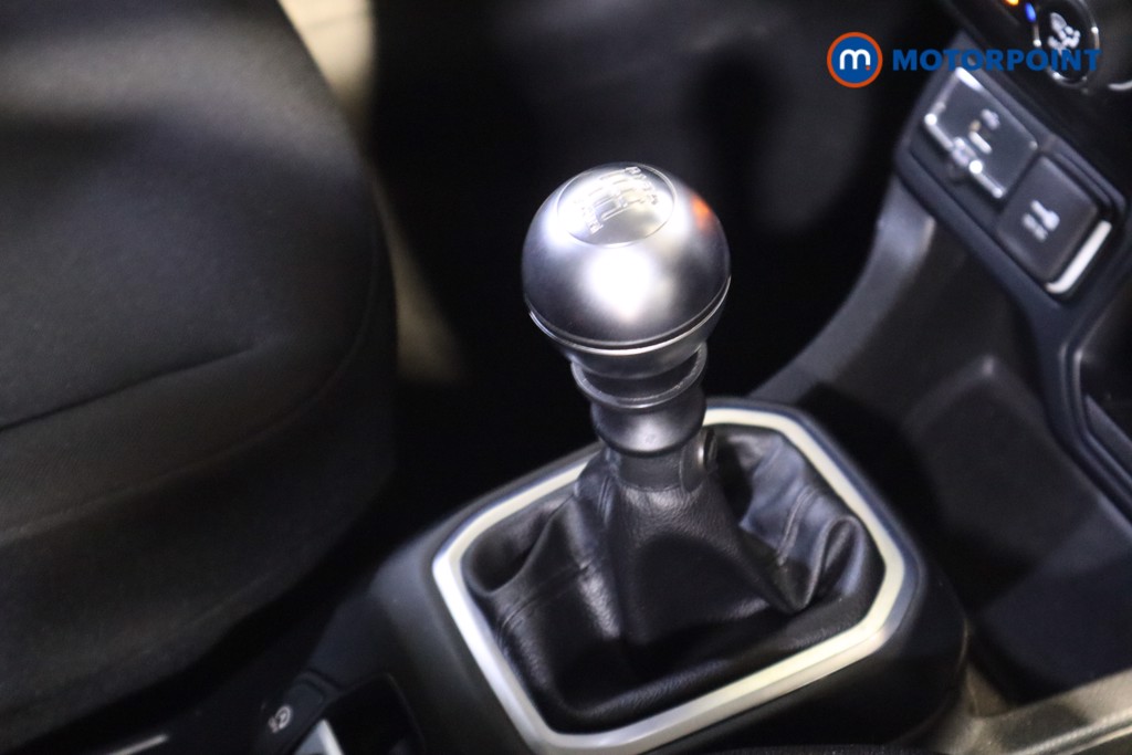 Jeep Renegade Longitude Manual Petrol SUV - Stock Number (1606504) - 5th supplementary image