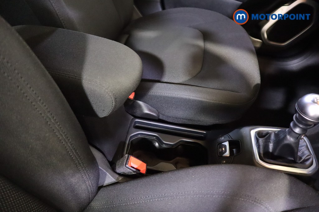 Jeep Renegade Longitude Manual Petrol SUV - Stock Number (1606504) - 20th supplementary image