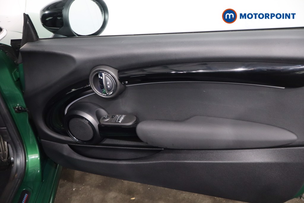 Mini Hatchback Cooper Sport Manual Petrol Hatchback - Stock Number (1606587) - 26th supplementary image