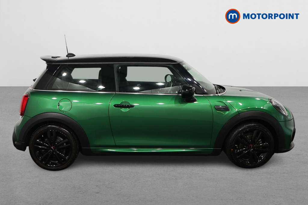 Mini Hatchback Cooper Sport Manual Petrol Hatchback - Stock Number (1606587) - Drivers side