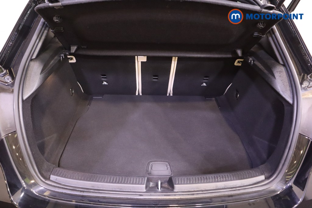 Mercedes-Benz A Class Sport Executive Edition Automatic Petrol Hatchback - Stock Number (1606588) - 8th supplementary image