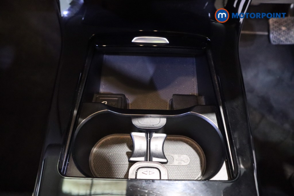 Mercedes-Benz A Class Sport Executive Edition Automatic Petrol Hatchback - Stock Number (1606588) - 22nd supplementary image