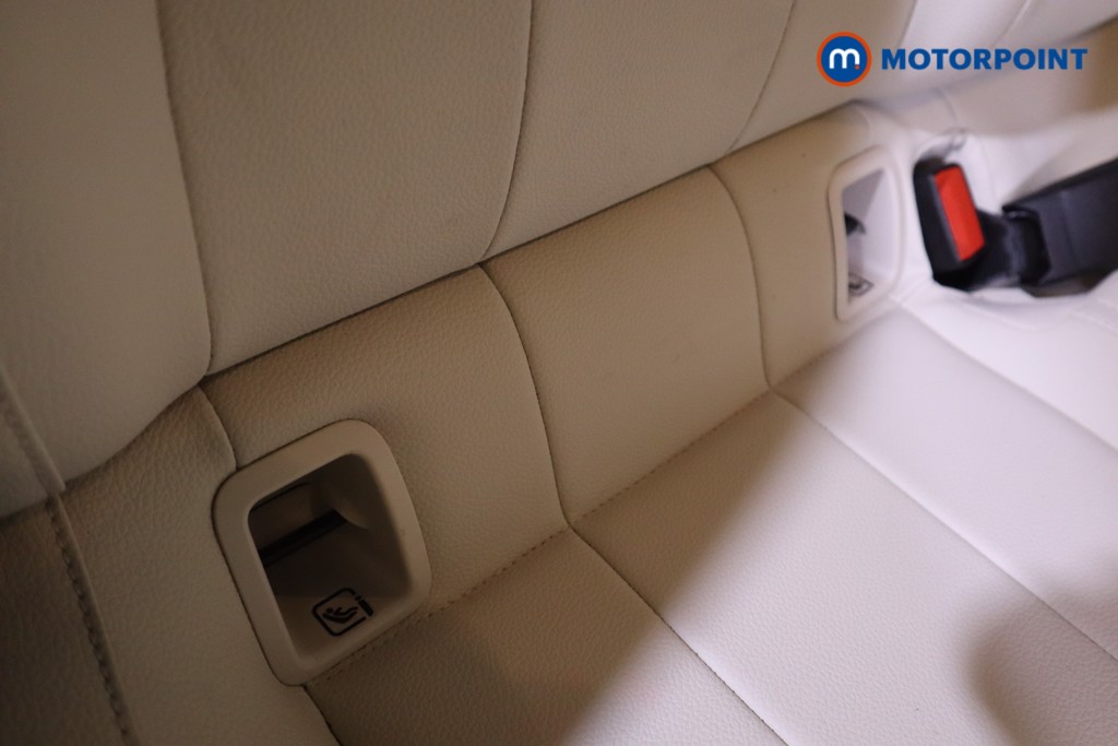 Mercedes-Benz A Class Sport Executive Edition Automatic Petrol Hatchback - Stock Number (1606588) - 24th supplementary image