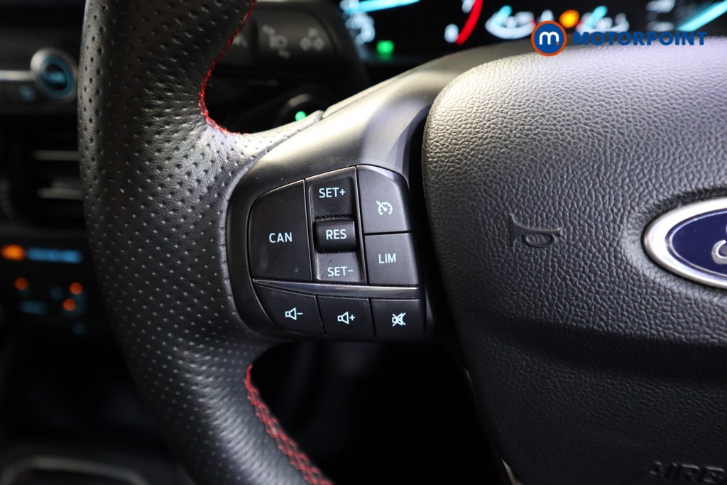 Ford Focus St-Line Manual Petrol Hatchback - Stock Number (1606612) - 3rd supplementary image