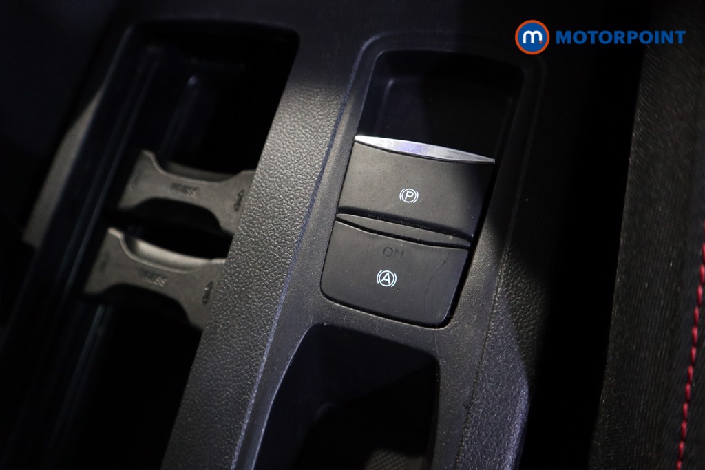 Ford Focus St-Line Manual Petrol Hatchback - Stock Number (1606612) - 9th supplementary image