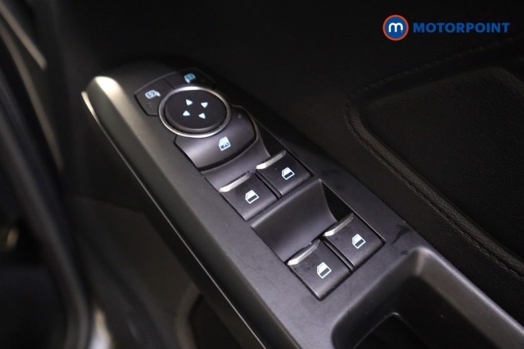 Ford Focus St-Line Manual Petrol Hatchback - Stock Number (1606612) - 12th supplementary image