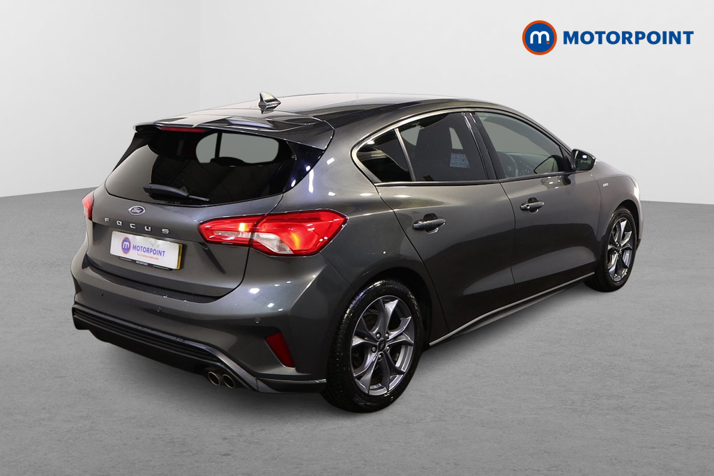 Ford Focus St-Line Manual Petrol Hatchback - Stock Number (1606612) - Drivers side rear corner