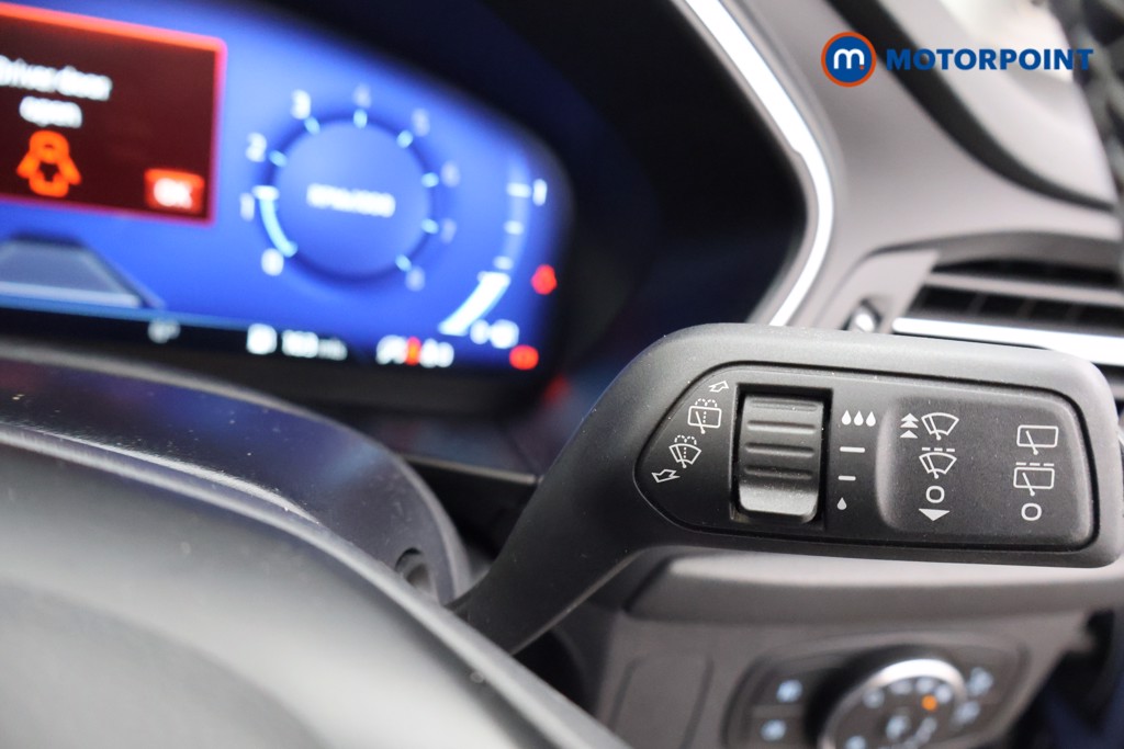 Ford Focus Titanium Vignale Manual Petrol Hatchback - Stock Number (1606618) - 6th supplementary image