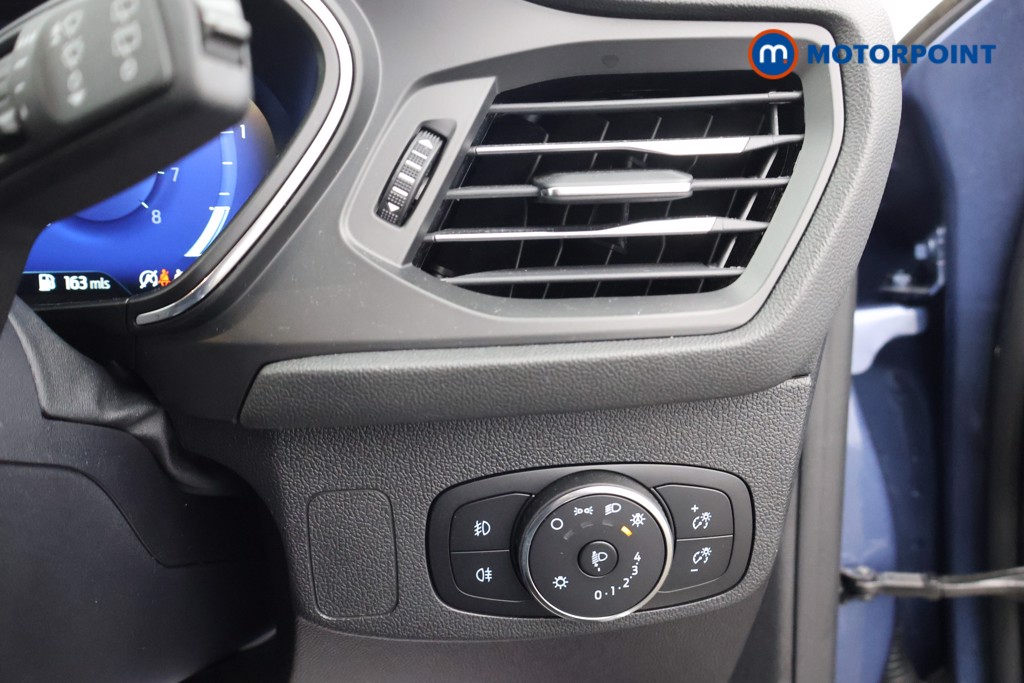 Ford Focus Titanium Vignale Manual Petrol Hatchback - Stock Number (1606618) - 7th supplementary image