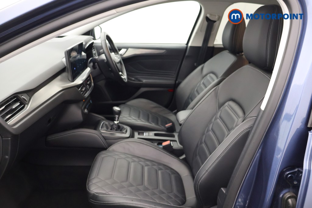 Ford Focus Titanium Vignale Manual Petrol Hatchback - Stock Number (1606618) - 19th supplementary image