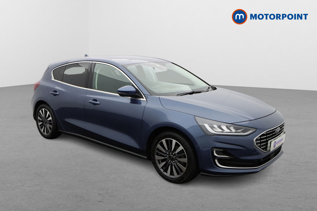 Ford Focus Titanium Vignale Manual Petrol Hatchback - Stock Number (1606618) - Drivers side front corner