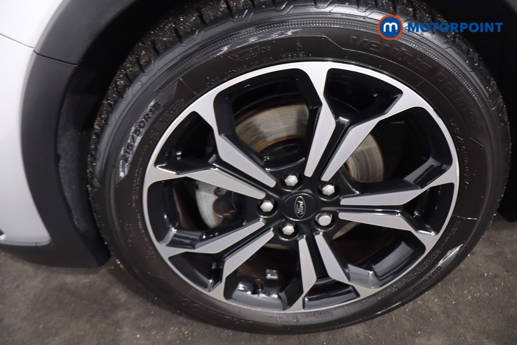 Ford Focus Active X Automatic Petrol Estate - Stock Number (1606637) - 11th supplementary image