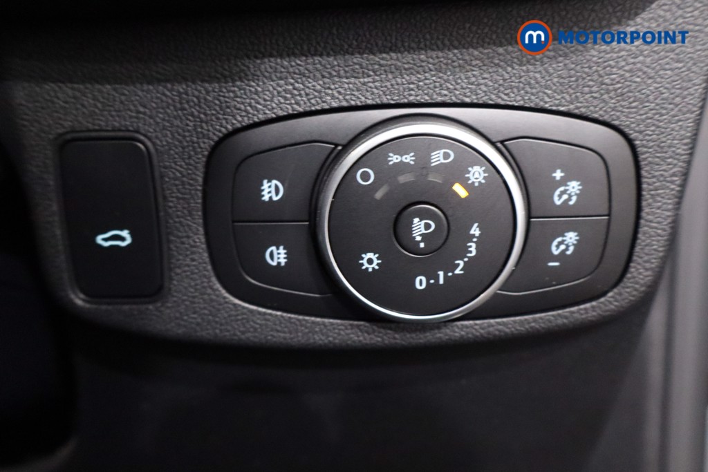 Ford Focus Active X Automatic Petrol Estate - Stock Number (1606637) - 17th supplementary image