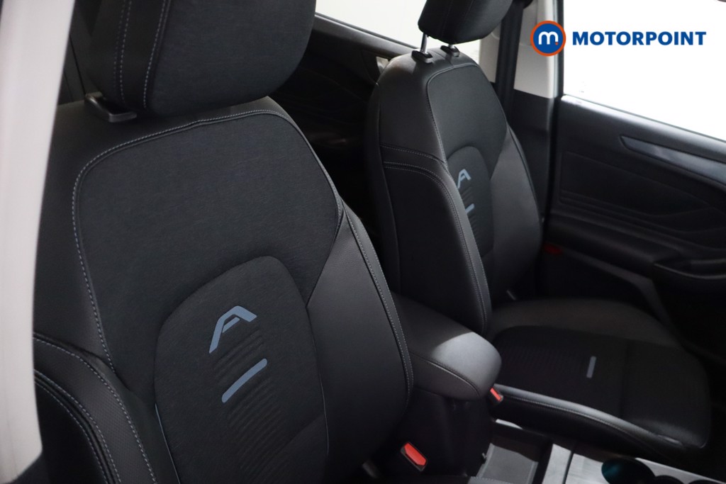 Ford Focus Active X Automatic Petrol Estate - Stock Number (1606637) - 26th supplementary image