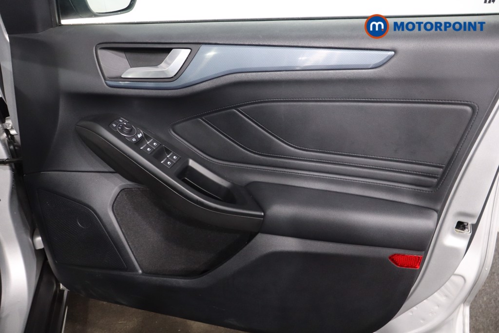 Ford Focus Active X Automatic Petrol Estate - Stock Number (1606637) - 27th supplementary image