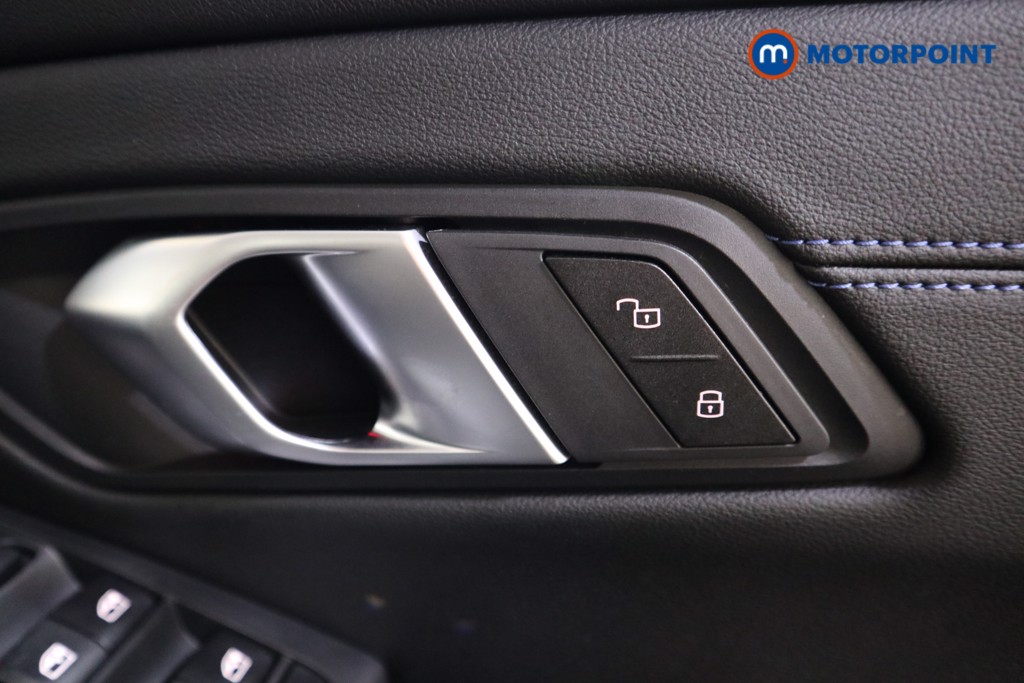 BMW 3 Series M Sport Automatic Petrol Saloon - Stock Number (1606658) - 13th supplementary image