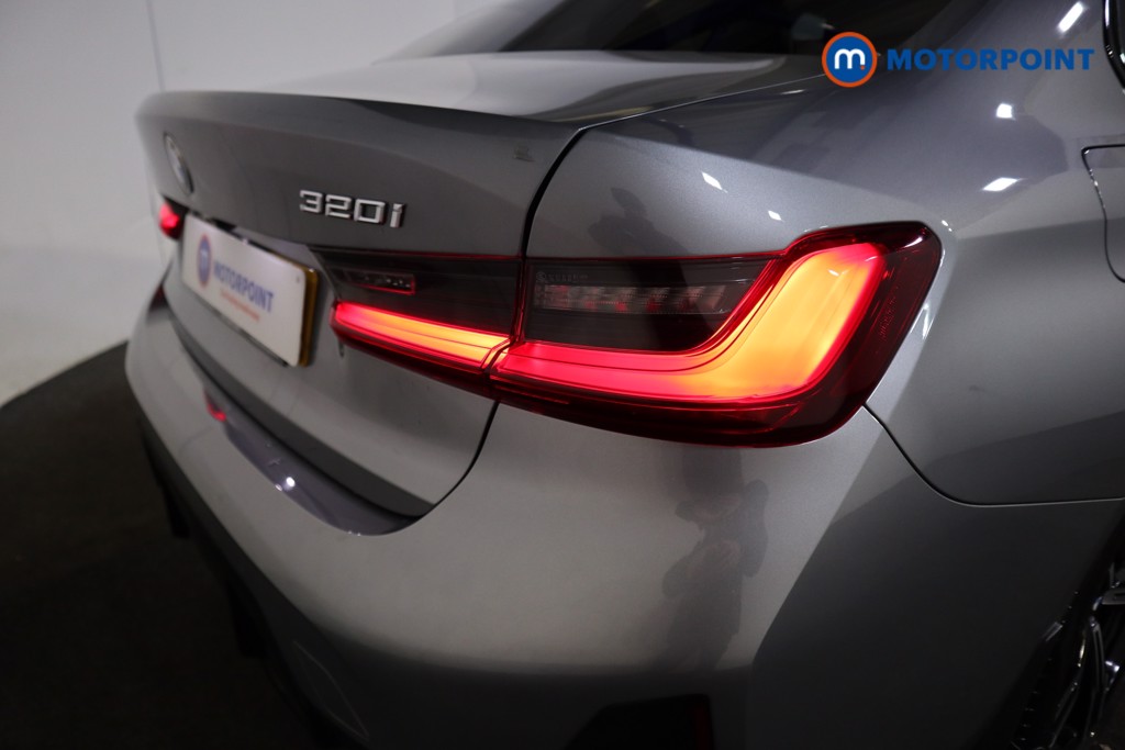 BMW 3 Series M Sport Automatic Petrol Saloon - Stock Number (1606658) - 27th supplementary image