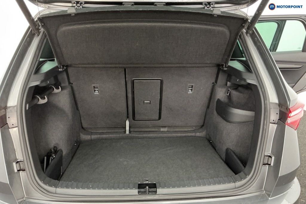 Skoda Karoq Sportline Manual Petrol SUV - Stock Number (1606709) - 4th supplementary image