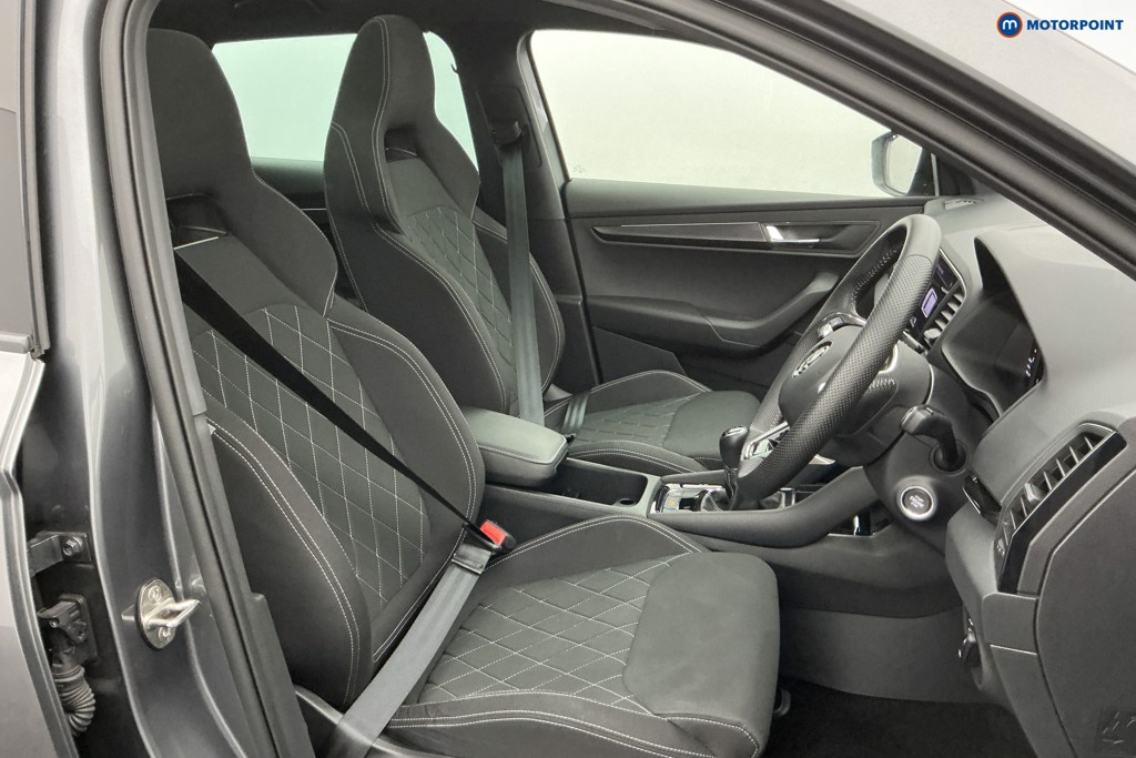 Skoda Karoq Sportline Manual Petrol SUV - Stock Number (1606709) - 6th supplementary image