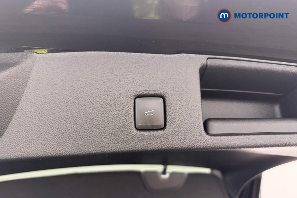 Ford Kuga St-Line X Automatic Petrol Plug-In Hybrid SUV - Stock Number (1606765) - 40th supplementary image