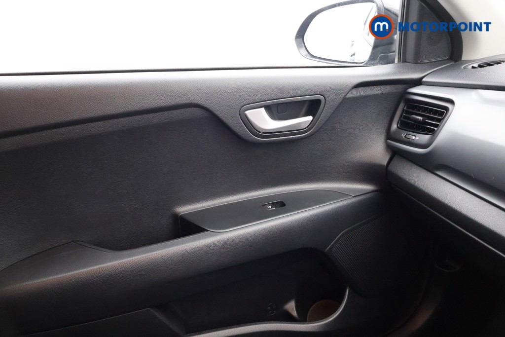 KIA Stonic 2 Manual Petrol SUV - Stock Number (1606780) - 12th supplementary image