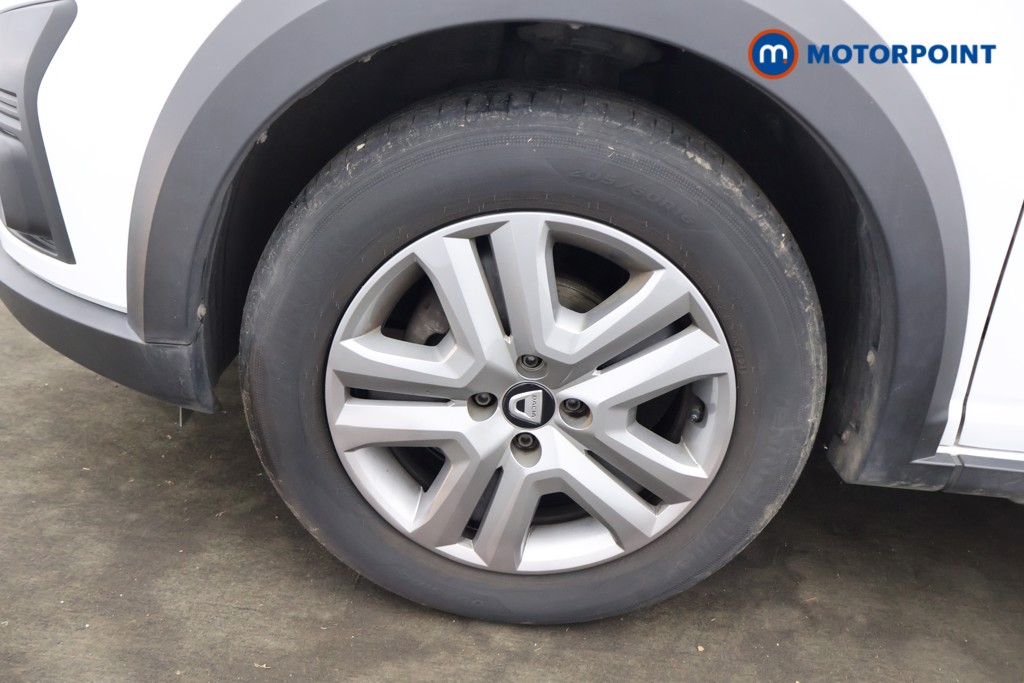 Dacia Sandero Stepway Essential Manual Petrol Hatchback - Stock Number (1606946) - 29th supplementary image