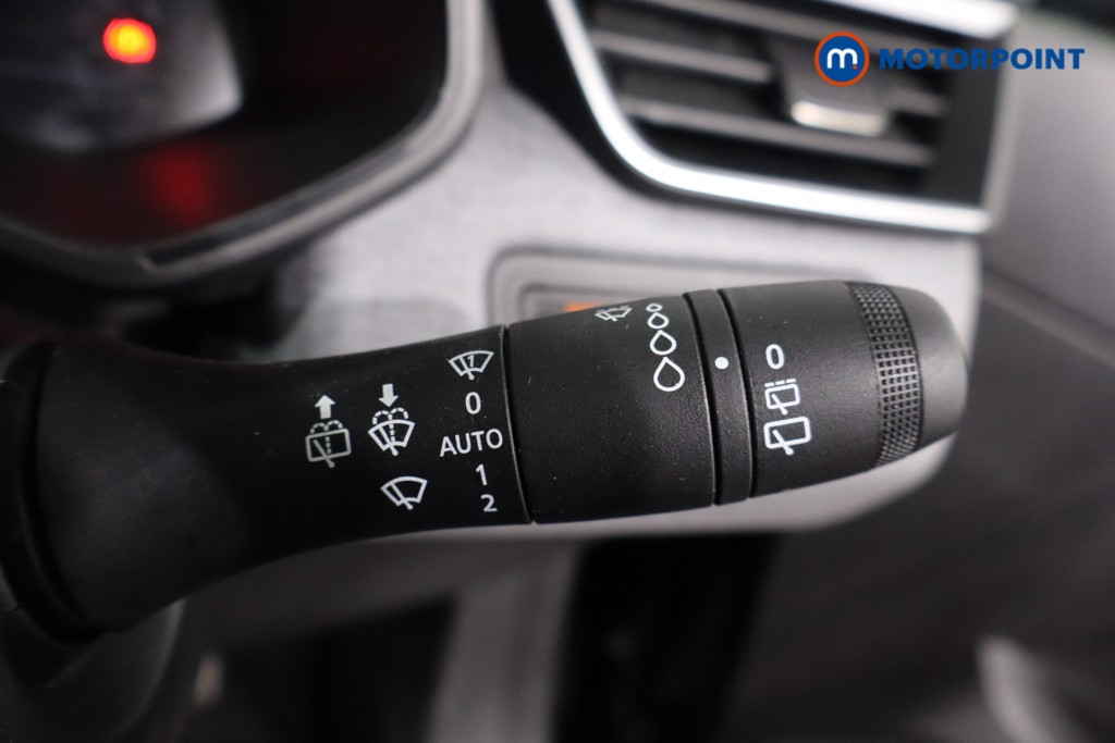 Renault Clio Evolution Automatic Petrol-Electric Hybrid Hatchback - Stock Number (1607029) - 15th supplementary image