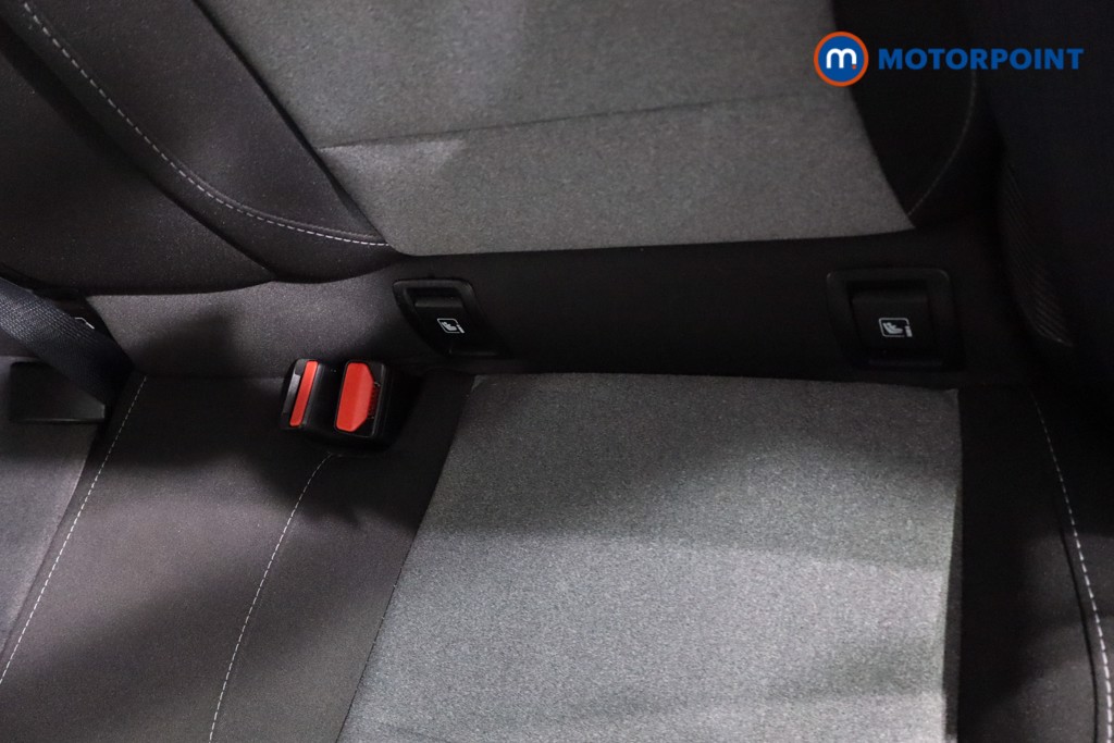 Renault Clio Evolution Automatic Petrol-Electric Hybrid Hatchback - Stock Number (1607029) - 24th supplementary image