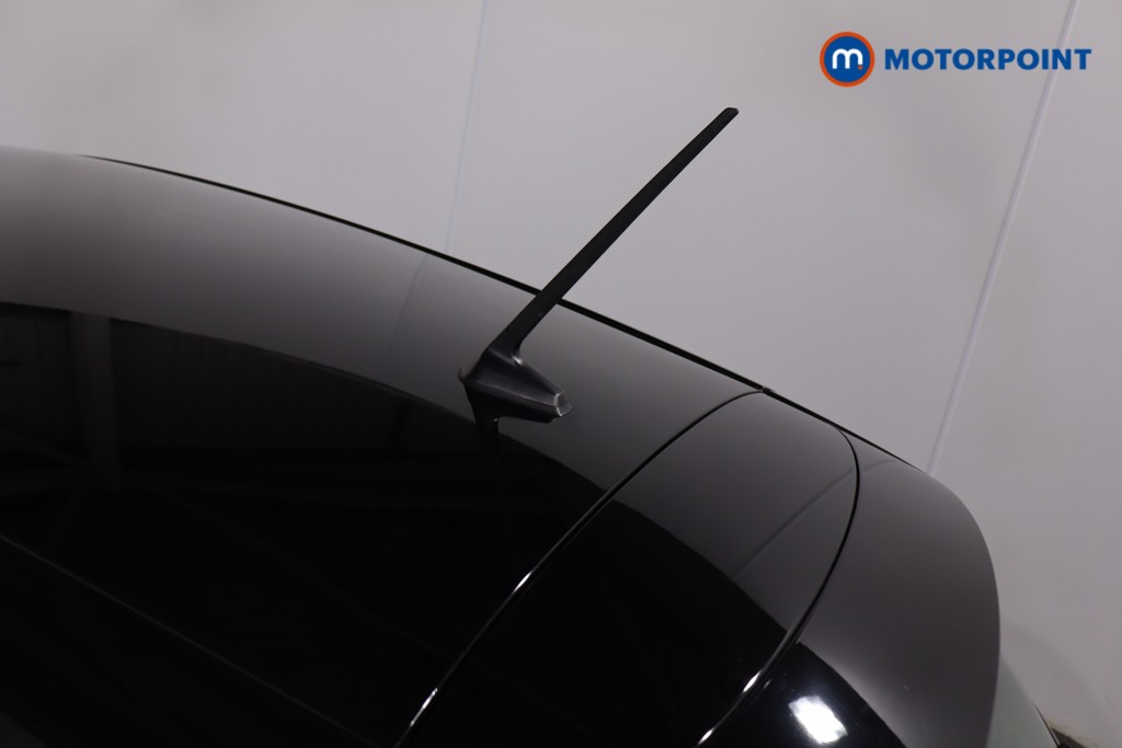 Renault Clio Evolution Automatic Petrol-Electric Hybrid Hatchback - Stock Number (1607029) - 31st supplementary image