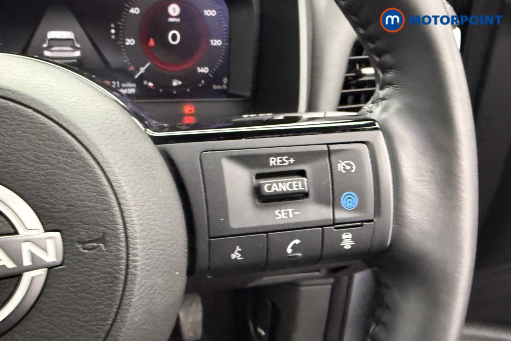 Nissan X-Trail N-Connecta Automatic Petrol-Electric Hybrid SUV - Stock Number (1607337) - 13th supplementary image